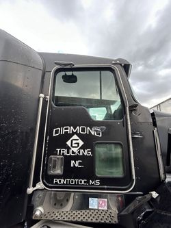 Kenworth T600 T800  Titulo Limpio 2001 Truck Parts And Sale