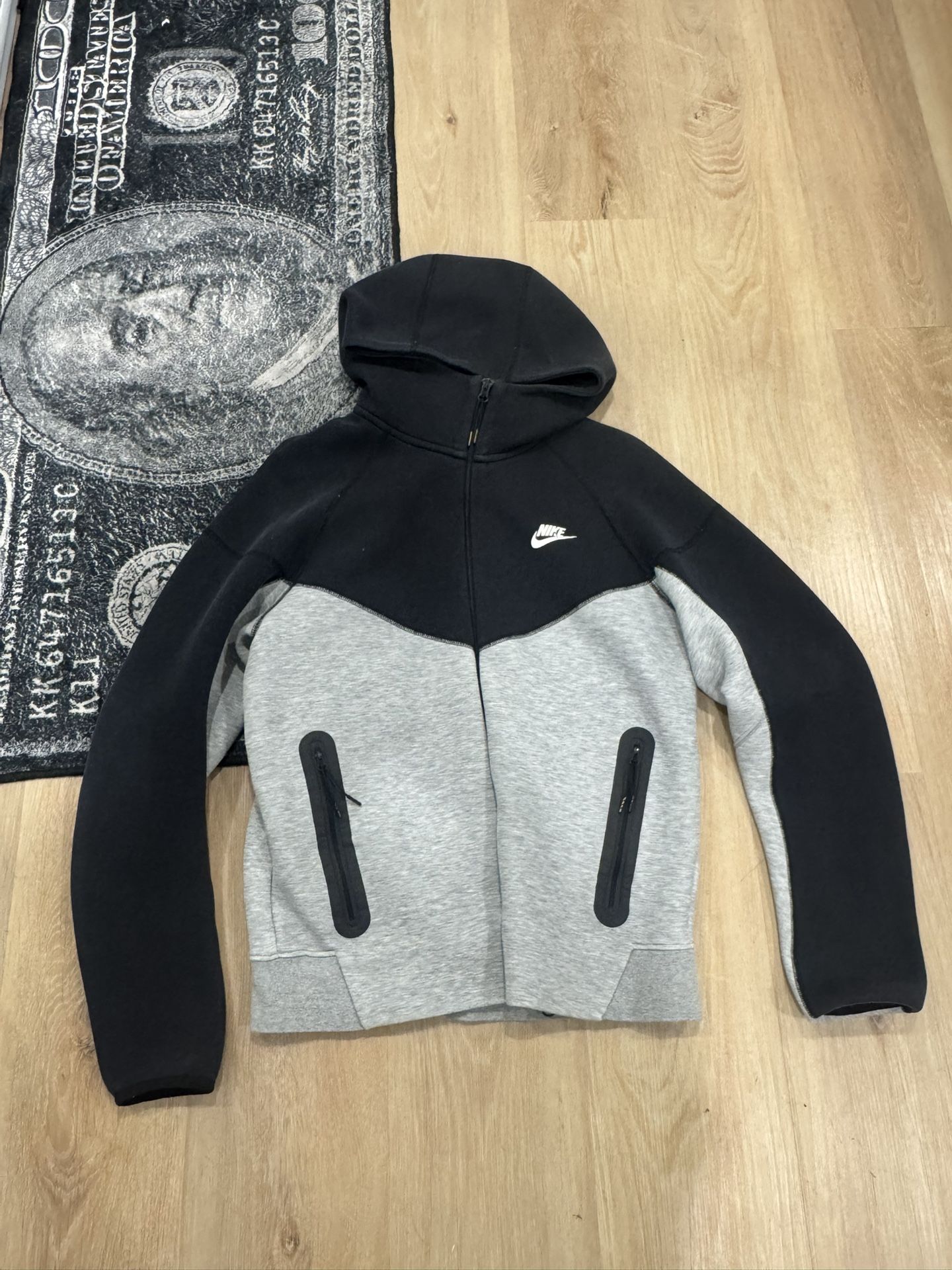NIKE TECH GREY AND BLACK HOODIE