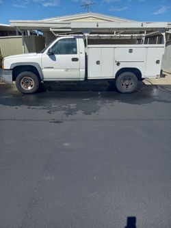 Chevy Silverado 2500 Utility Work Truck