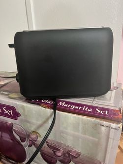 Working toaster