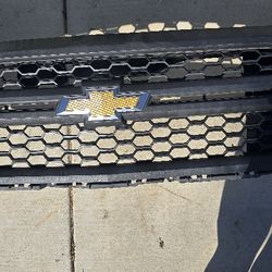 14-15 Chevy Silverado Grill/head Lights 