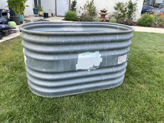 Oval Galvanized Steel Stock Tank