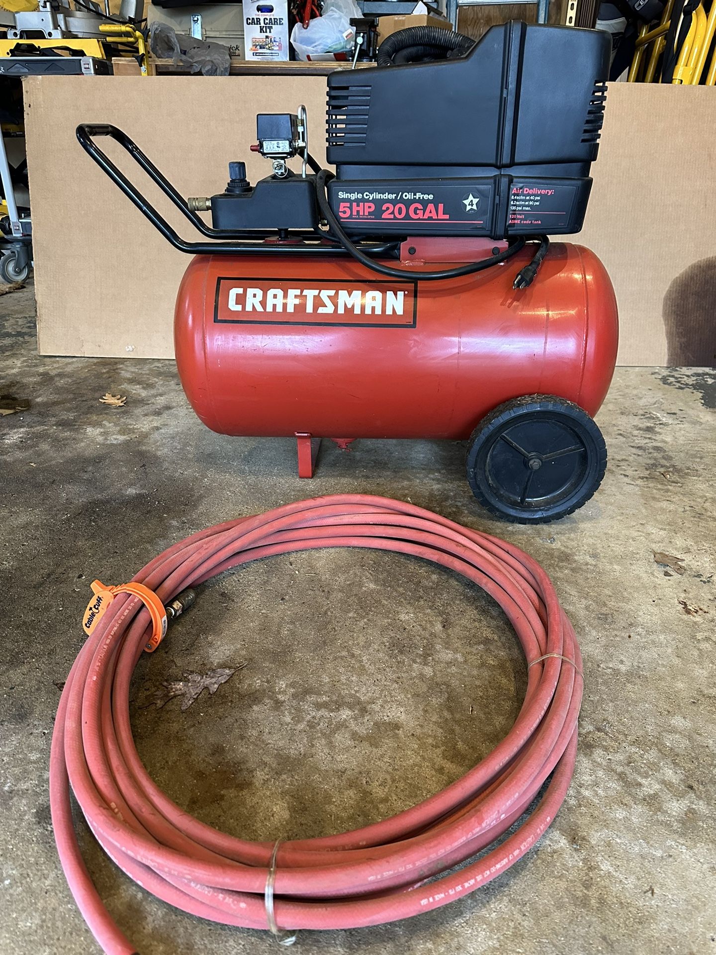 Craftsman 5 Hp 20 Gal. Compressor With 2  Hoses 25 Feet Long 