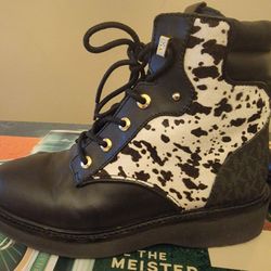 Michael Kors size 8 boots