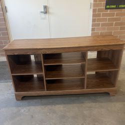 TV Stand w/shelves