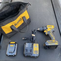 Dewalt Atomic Brushless Drill Set