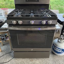 GE 5 Burner Stover Perfect Condition  Gas 