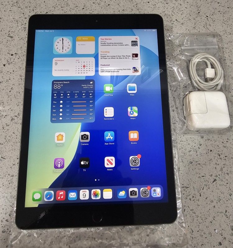 Apple iPad 8th Gen 128GB WiFi  10.2"-Gray

Ipad Complete 