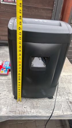 Black Cross-Cut Paper Shredder