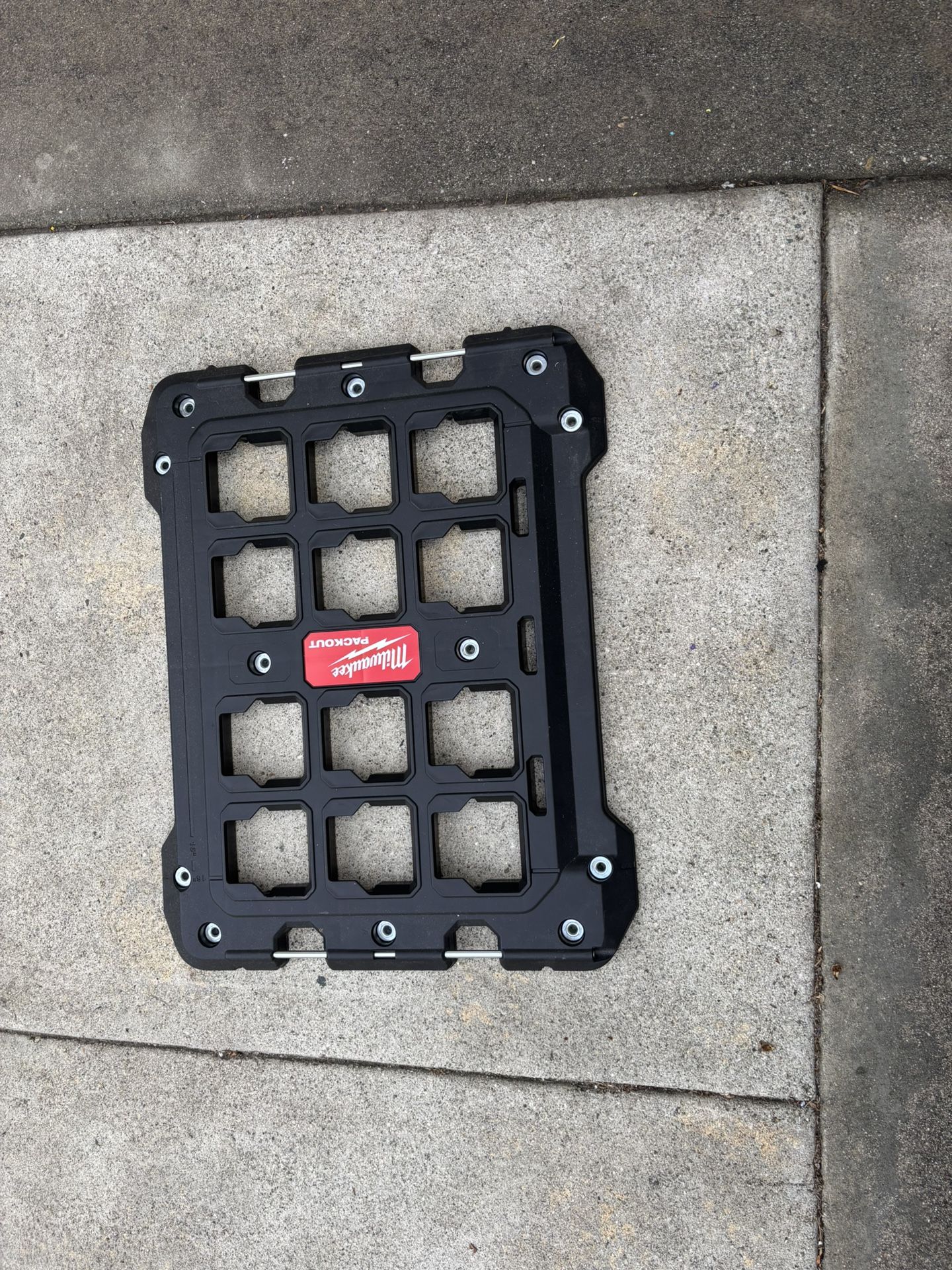 Milwaukee Packout Wall Mount