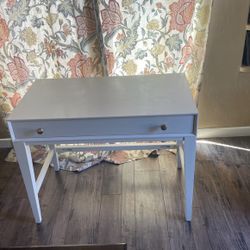 Desk - Amelia Writing Desk From Pottery Barn