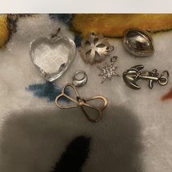 Pendants And Emblems Type Things 