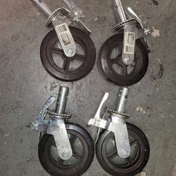 Se venden llantas para Andamio comercial heavy duty Solamente  utilizaron una vez para un proyecto.