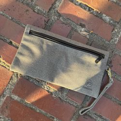 Smell Proof Hand Bag 