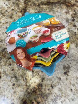 The Pioneer Woman Breezy Blossom Measuring Bowls 4-Piece