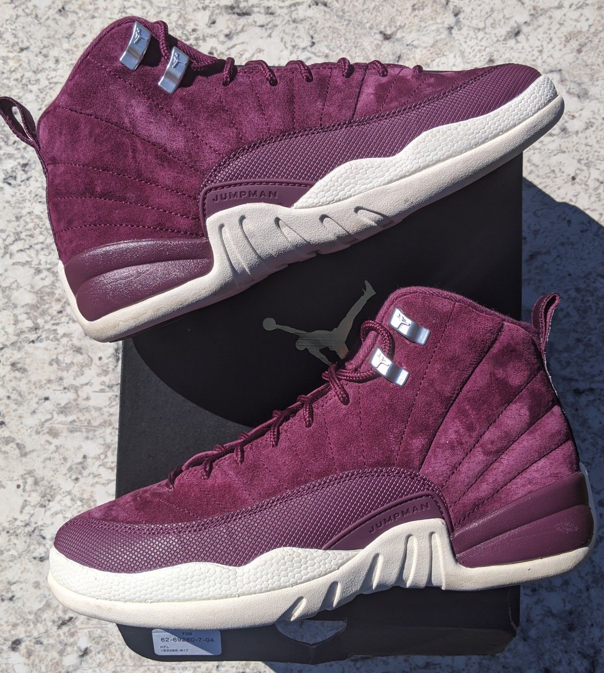 Jordan 12 Bordeaux