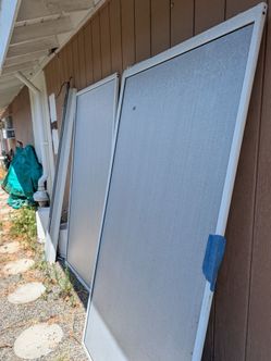 Free - Sliding mirror doors (aluminum)