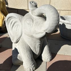New Large Elephant Made Out Of Cement Perfect Gift 🎁 