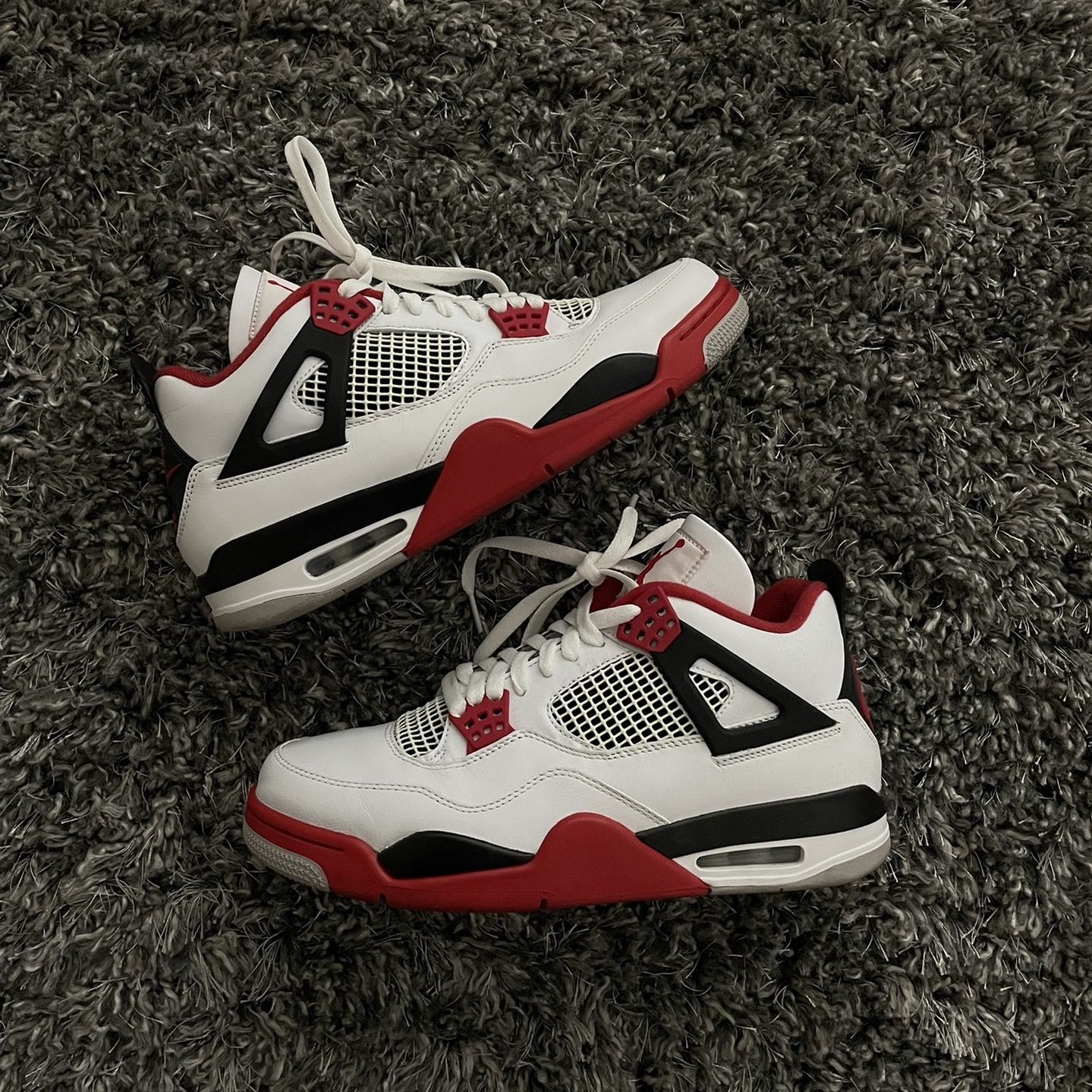 Air Jordan Retro OG “Fire Red” 2020