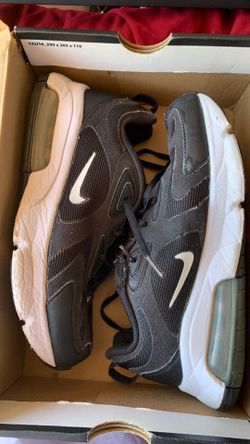 NIKE AIR MAX SIZE 6Y