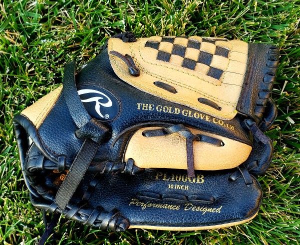 Rawlings 10 INCH Right Handed (PL100GB) Baseball Glove Black/Tan