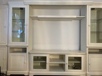 Wall unit entertainment center