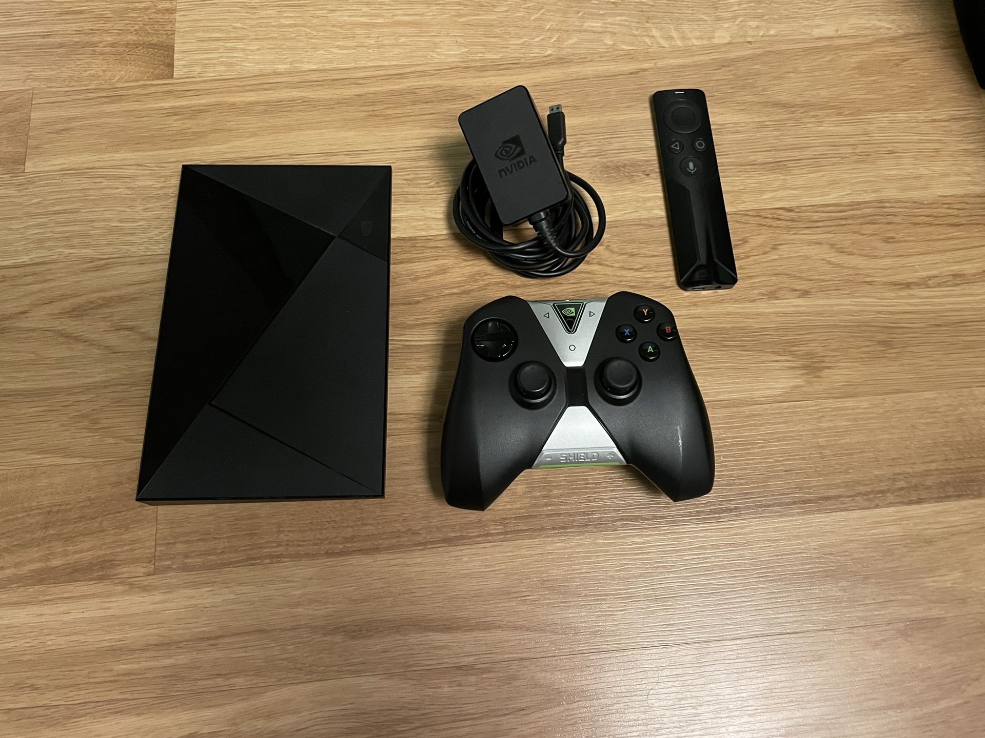Nvidia Shield 16gb (model P2571)