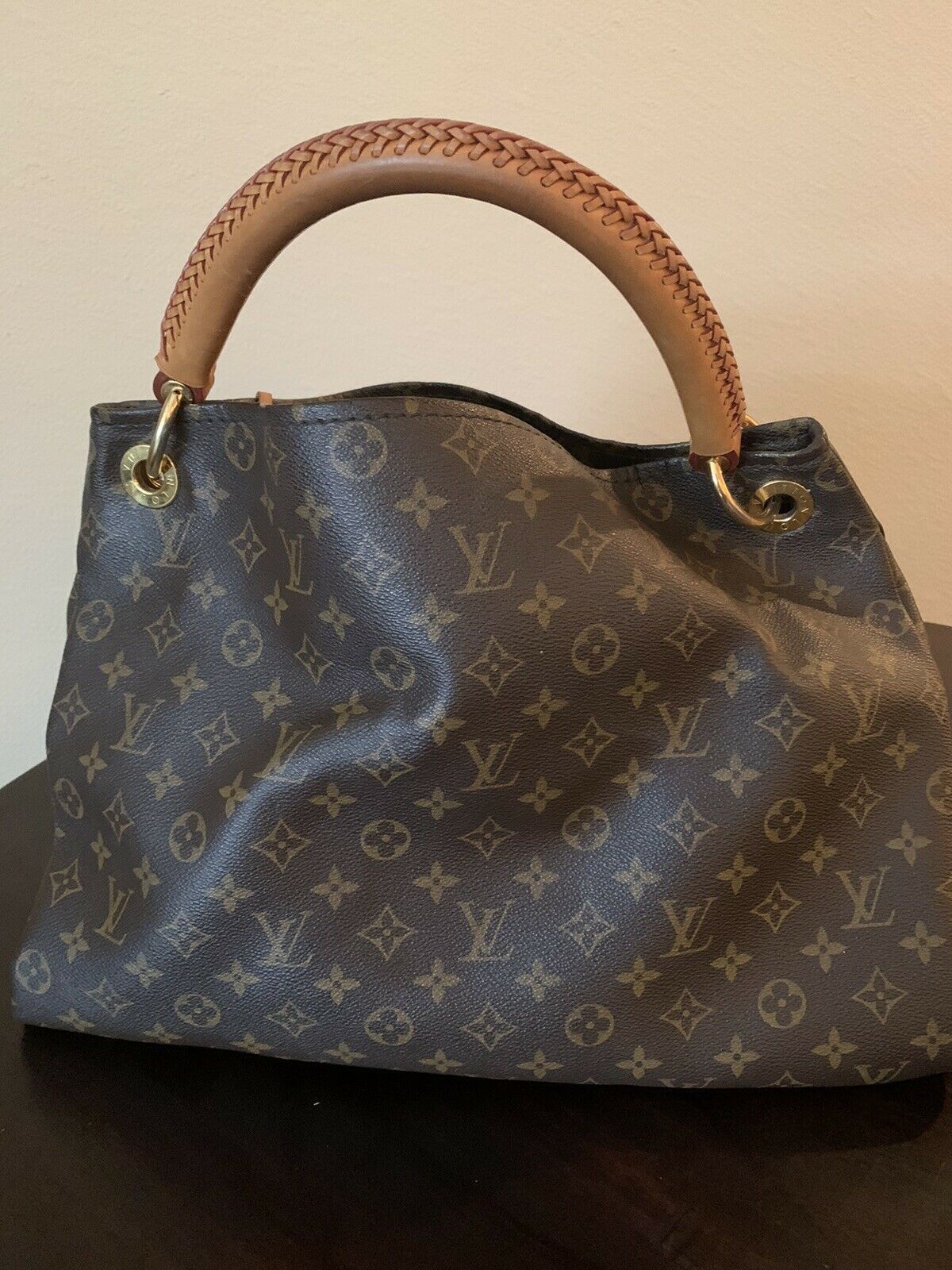 Authentic louis vuitton Monogram canvas with natural cowhide trim tote bag