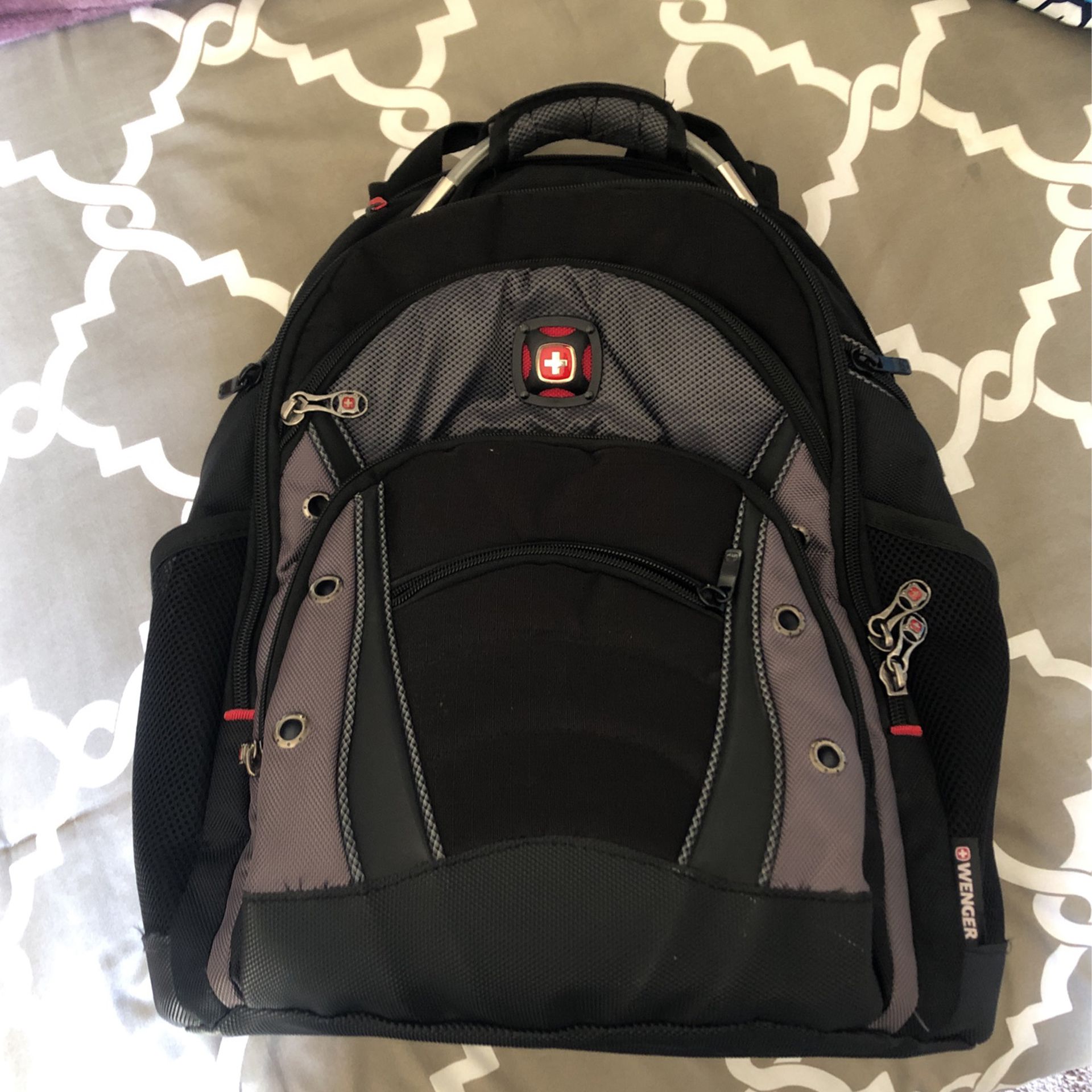 Wenger Ibex Laptop Backpack - Black/Gray