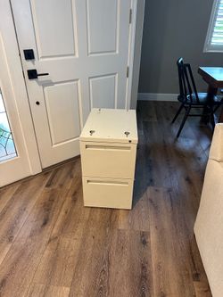 File cabinet