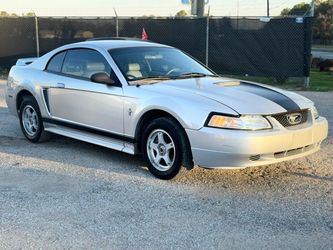2000 Ford Mustang