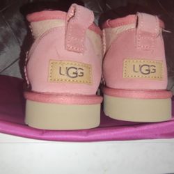 UGG Boot Women's Sz 7 
