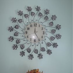 Large Beautiful Flower Clock !!