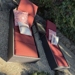 VERY NICE Outdoor Wicker Chaise Lounges