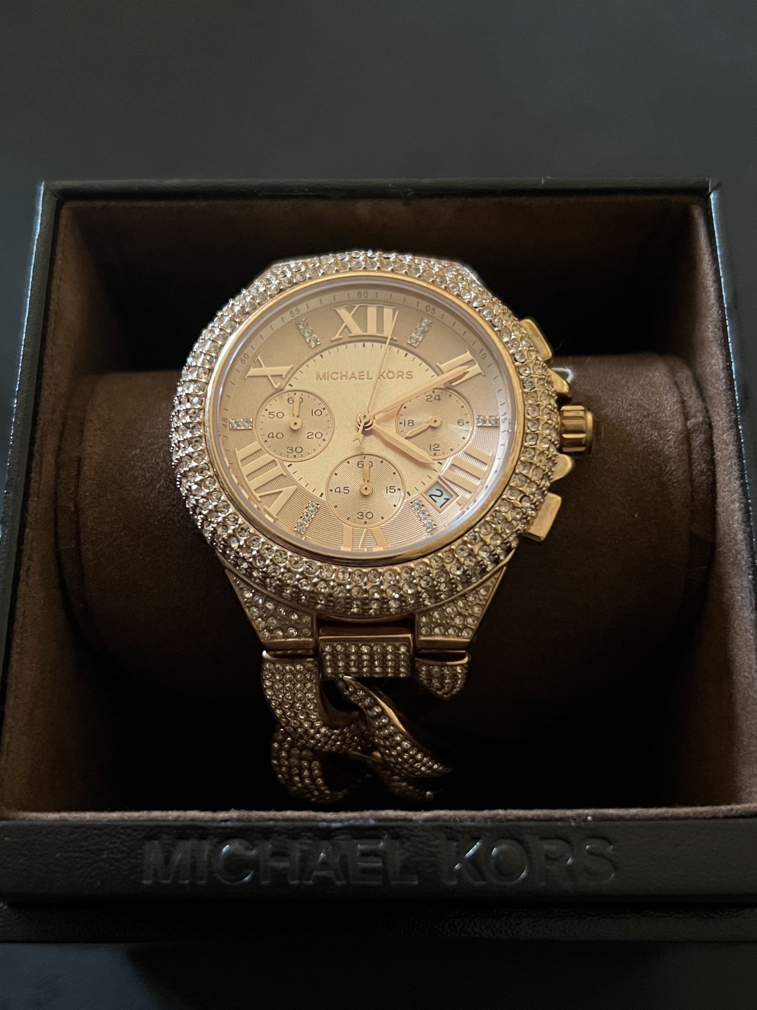 Watch Womens Watch Michale Kors Watch With New Battery Watch MAKE AN OFFER!