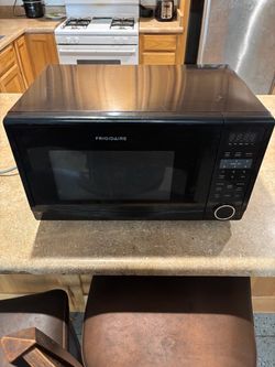 Frigidaire microwave