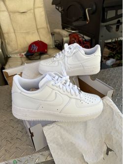 Nike Men’s Air Force 1 Size 10 White