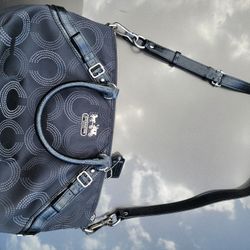 Coach Purse Barely Used Smoke Free Home 