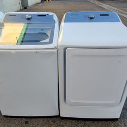 New Samsung Large Capacity Top Load Washer And Gas Or Electric Dryer Set 