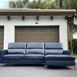 Couch/Sofa Sectional - Faux Leather - Delivery Available 🚛