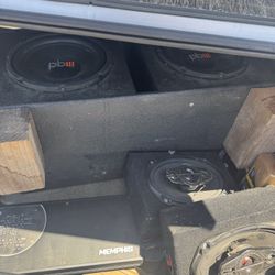 Subs For Sale Comes With Amp