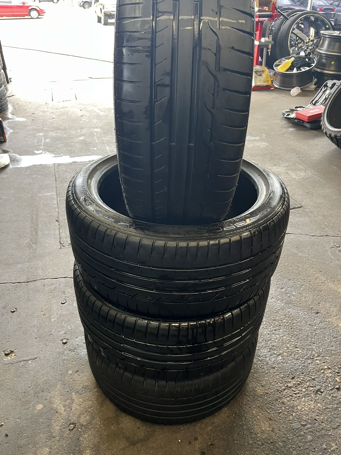 Dunlop Sport Maxx 245/40/18