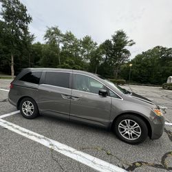 2012 Honda Odyssey 