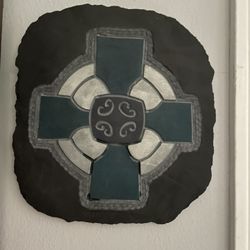 beautiful Hand Made Reg Beach carved slate Celtic cross 