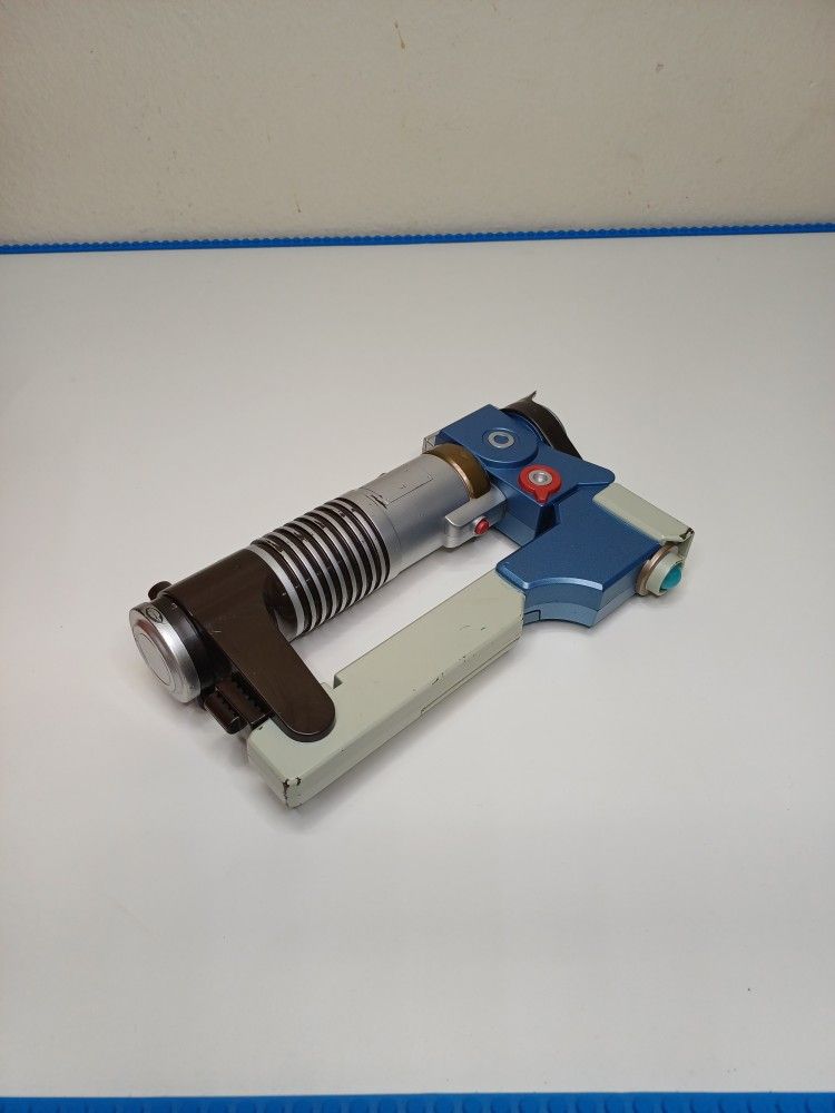 Ezra Bridger's Lightsaber Blaster