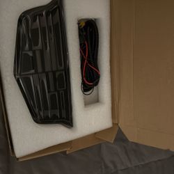 Cadillac, or  escalade emblem