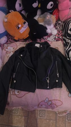 Cropped LeatherJacket