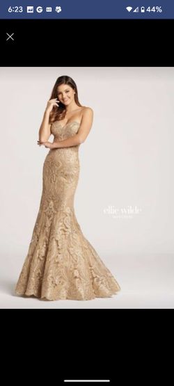 Ellie Wilde Mon Cheri Lace  Mermaid Dress Formal 
