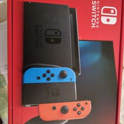 Nintendo Switch 