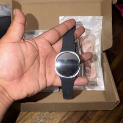 Samsung watch galaxy watch 8 40MM